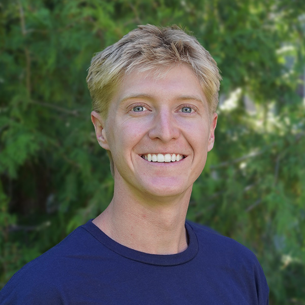 Tanner Oviatt headshot